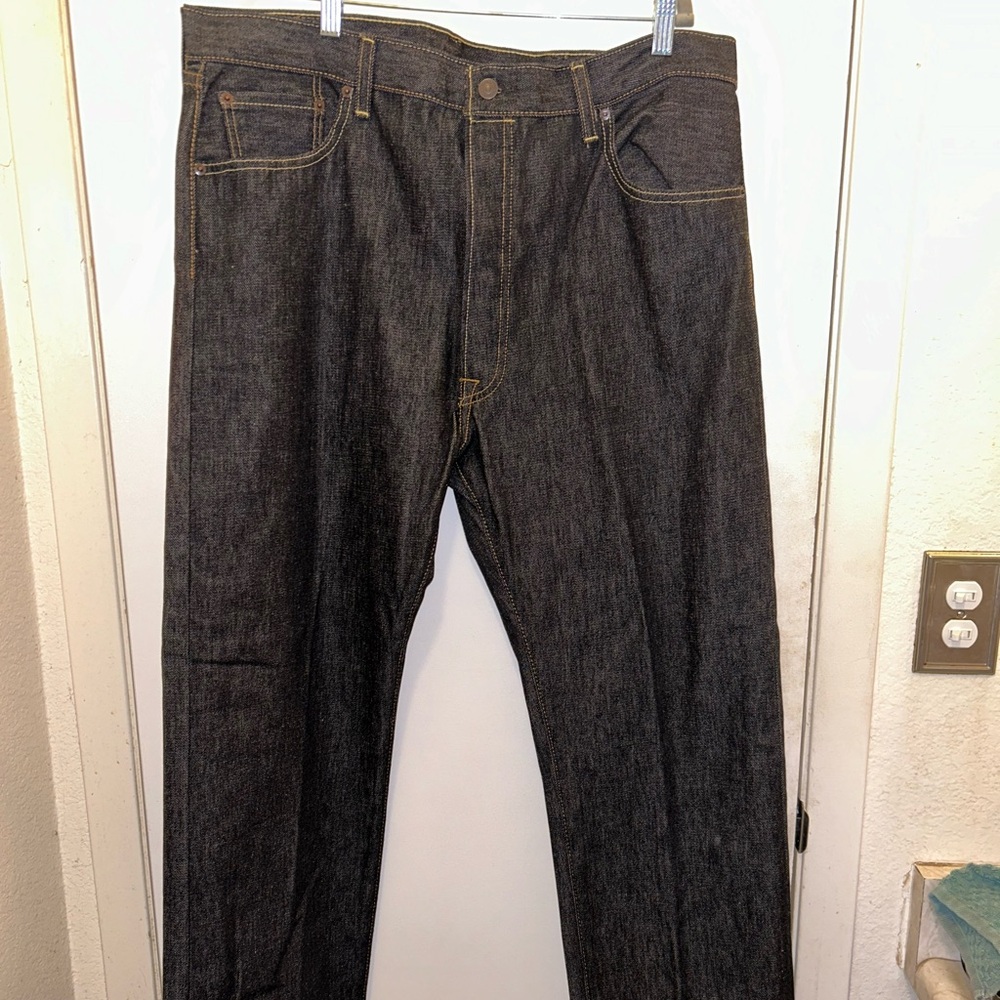 Levi's 501 Dark Black Men's Jeans . Brand new, never worn.